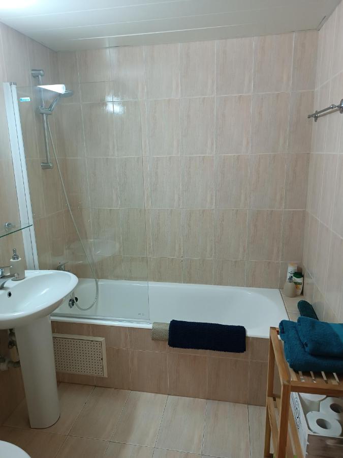 Queens Gardens By The Sea, Pool And Mall Apartament *